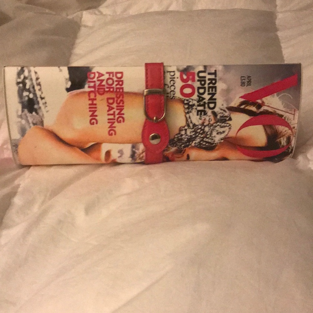 Magazine clutch